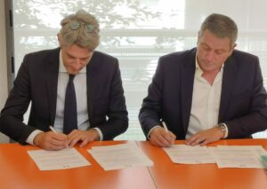 Logo Le Réseau E2C France et l’Union TLF signent un partenariat pour favoriser l’insertion des jeunes sans qualification dans les métiers du transport et de la logistique